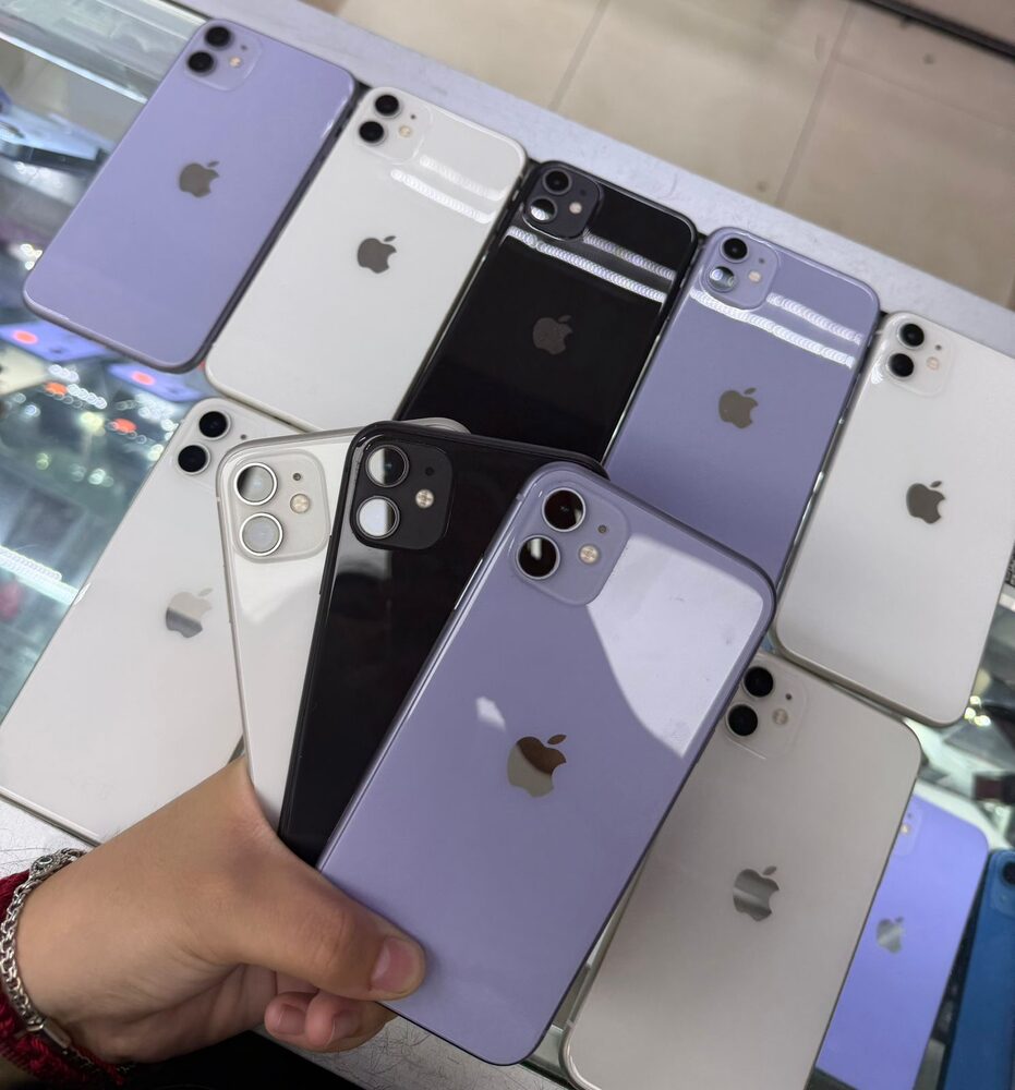 iPhone 11 en varios colores